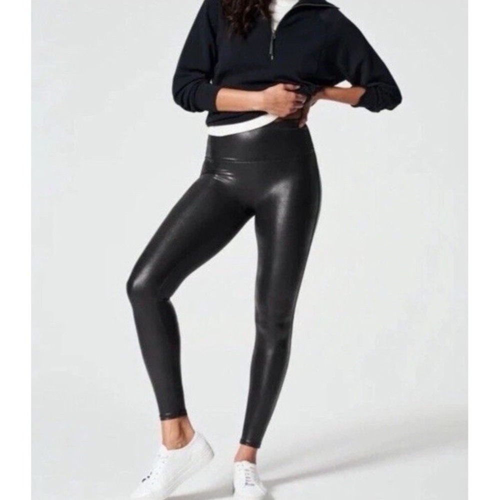 Spanx Faux Leather‎ Leggings Size Medium Black